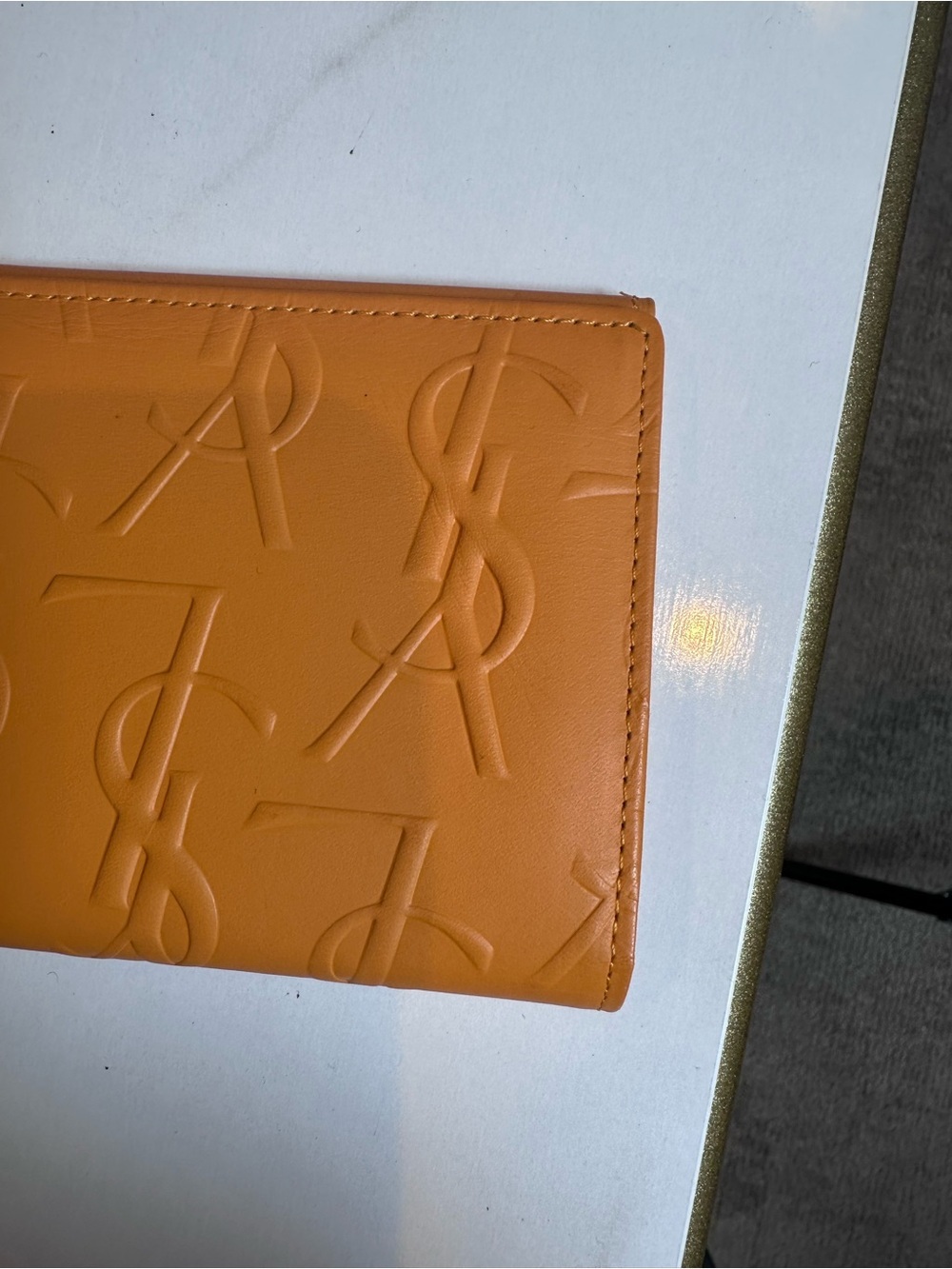 Yves Saint Laurent Leather Wallet - Picture 4 of 8